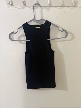 Sleeveless Ribbed Tank Top - Black